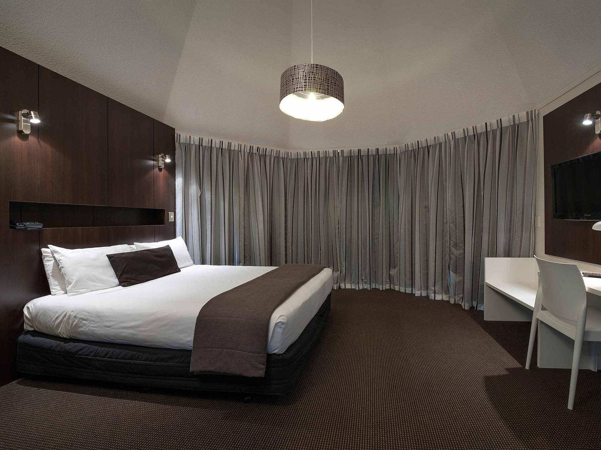 The Towers On The Park Hotel Christchurch Exterior foto